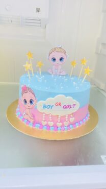 Baby shower cake