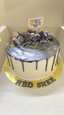 Chocolate loaded cake